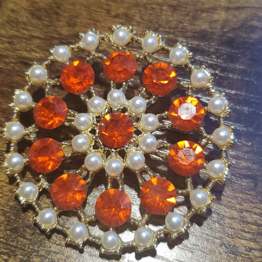 Vintage pin